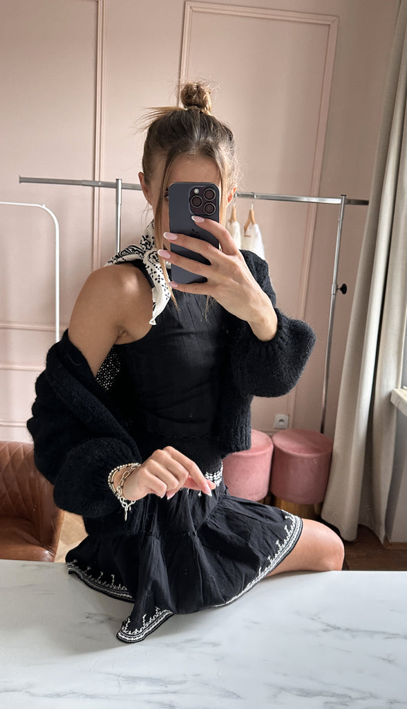 GLORI BLACK