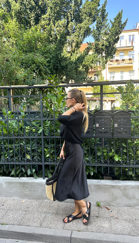 CORA BLACK