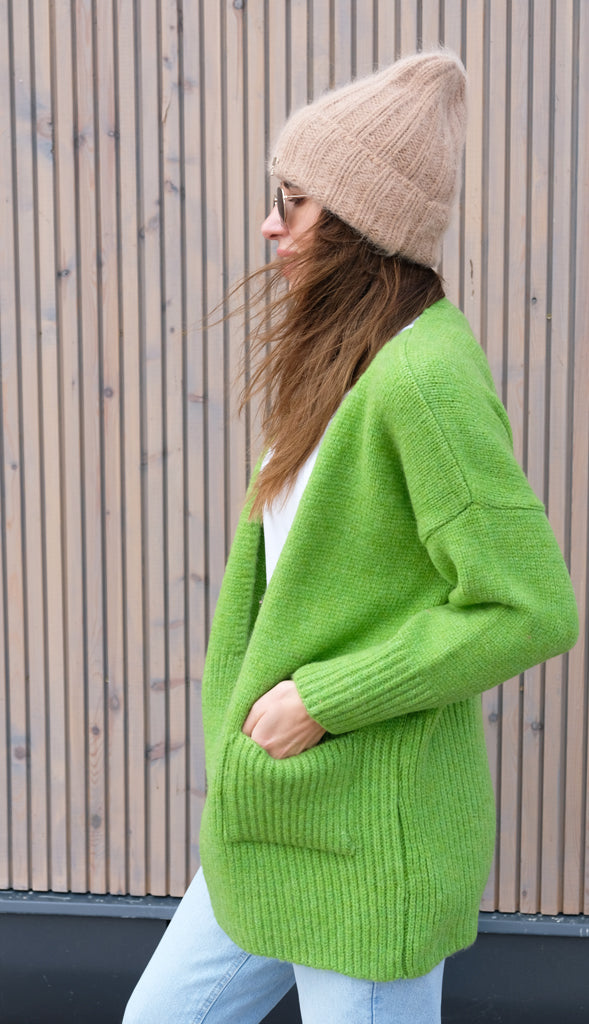 PILAR GRASS