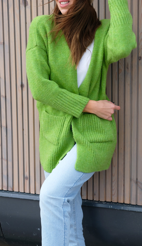PILAR GRASS