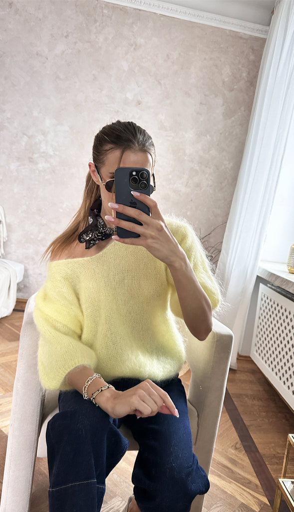 PARI YELLOW