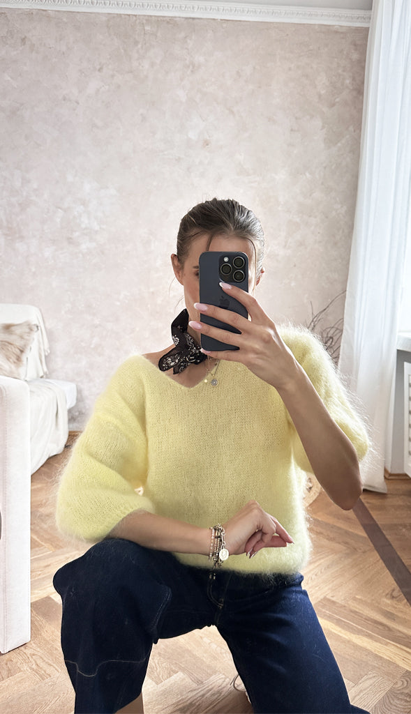 PARI YELLOW